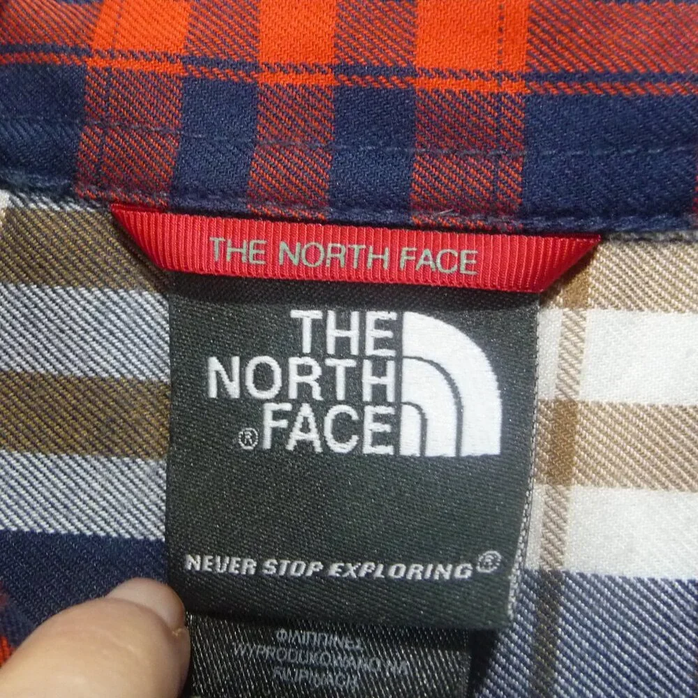 THE NORTH FACE SIZE XL SNAP FRONT SHIRT PLAID
